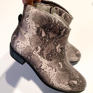 Snake print Target kids boots